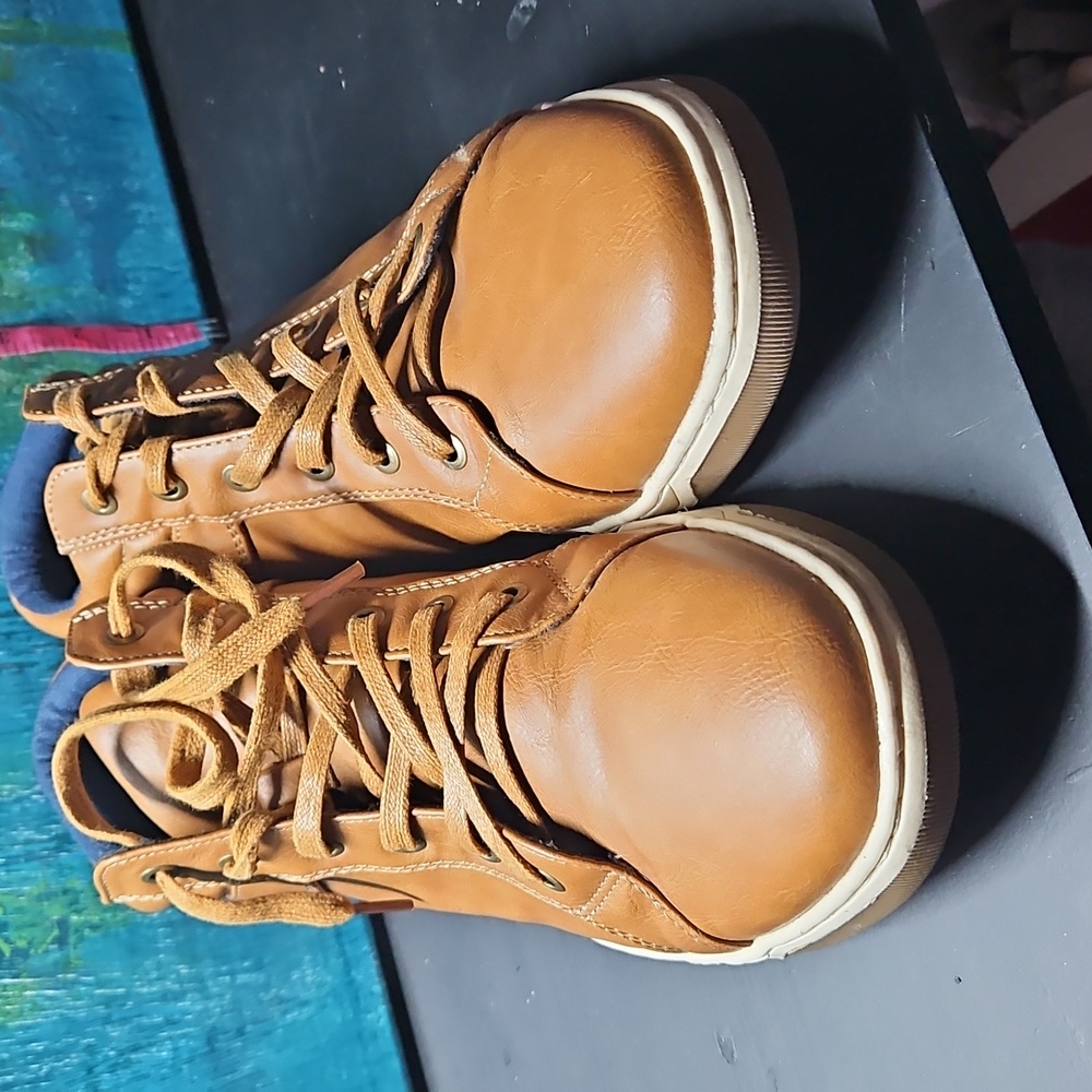 Rare Jousen Milan Tan Faux Leather Hightop Sneakers